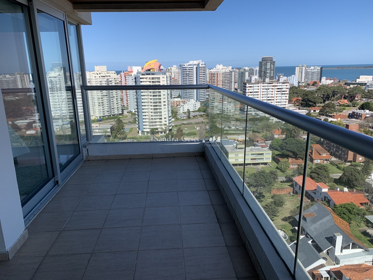 Apartamento ID.996 - VENTA PISO ALTISIMO VISTA MAR ICON BRAVA TOWER