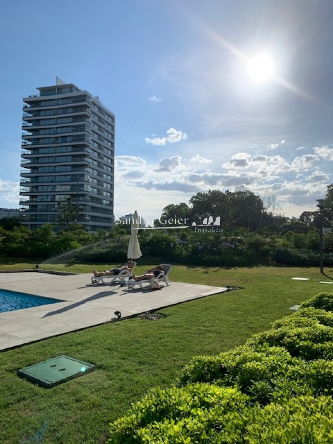 Apartamento ID.702 - AV. ROOSVELT TORRE ONE II