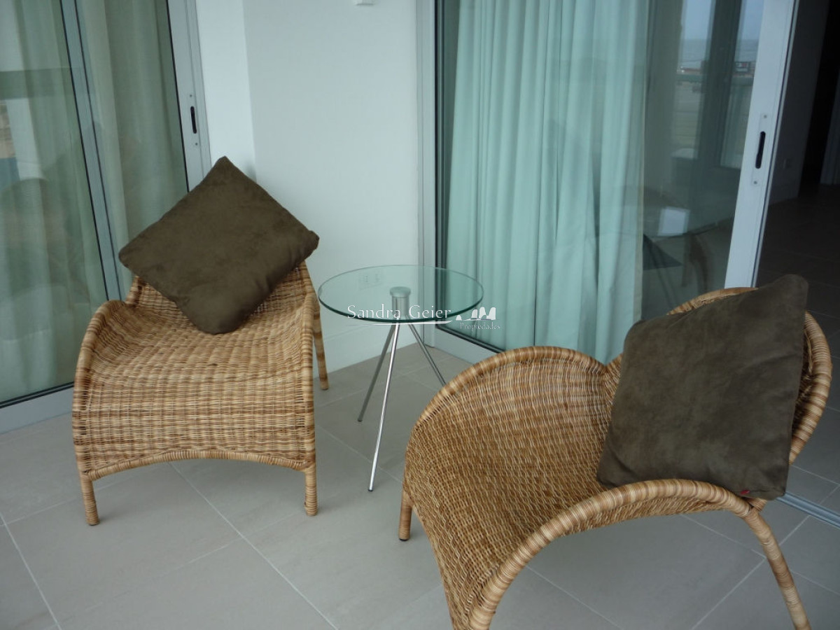 Apartamento ID.639 -  BRAVA - LE PARC ESQUINERO VENTA Y ALQUILER