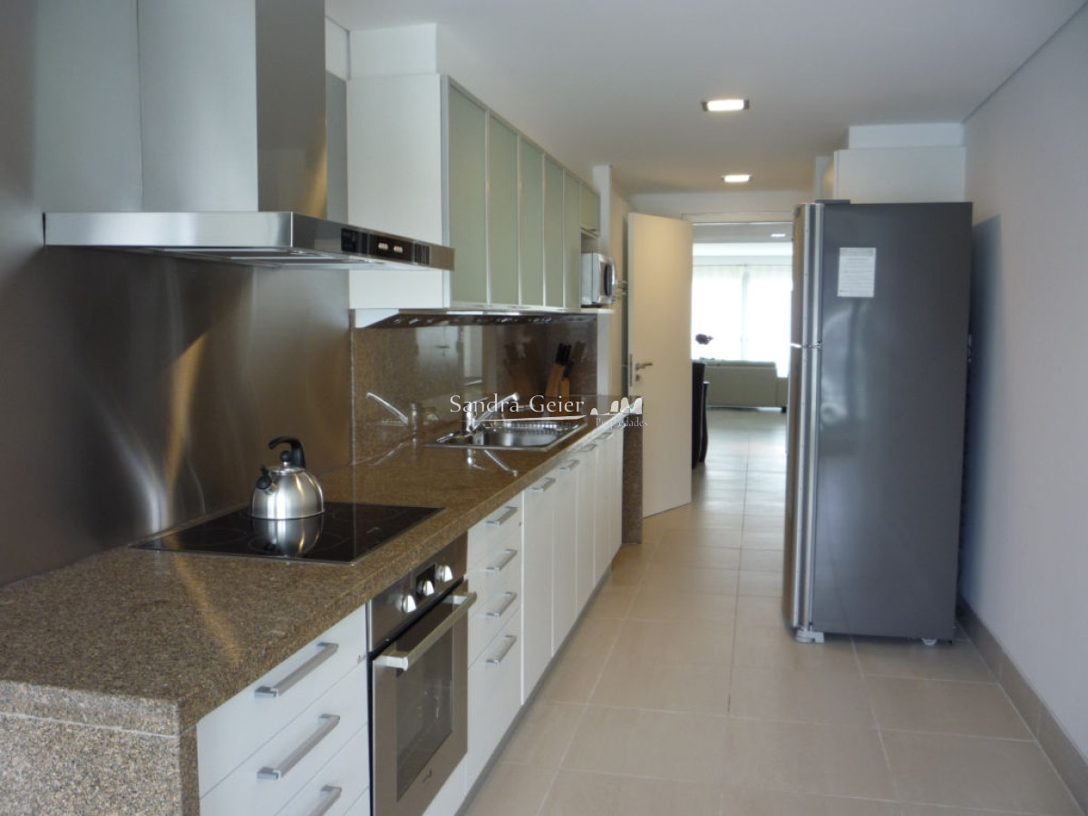Apartamento ID.639 -  BRAVA - LE PARC ESQUINERO VENTA Y ALQUILER