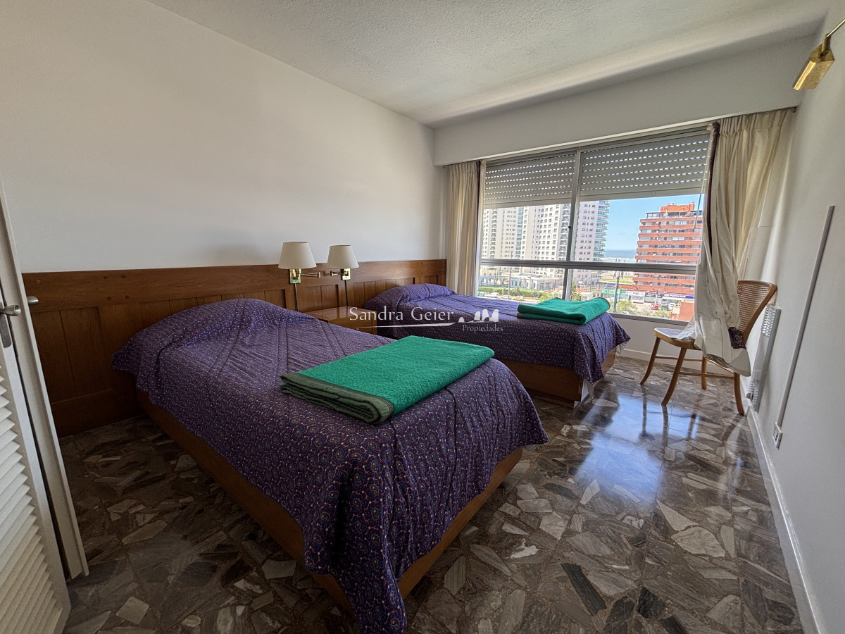 Apartamento ID.3140 - VENTA EN EXCLUSIVIDAD MALECON MANSA FRENTE AL MAR