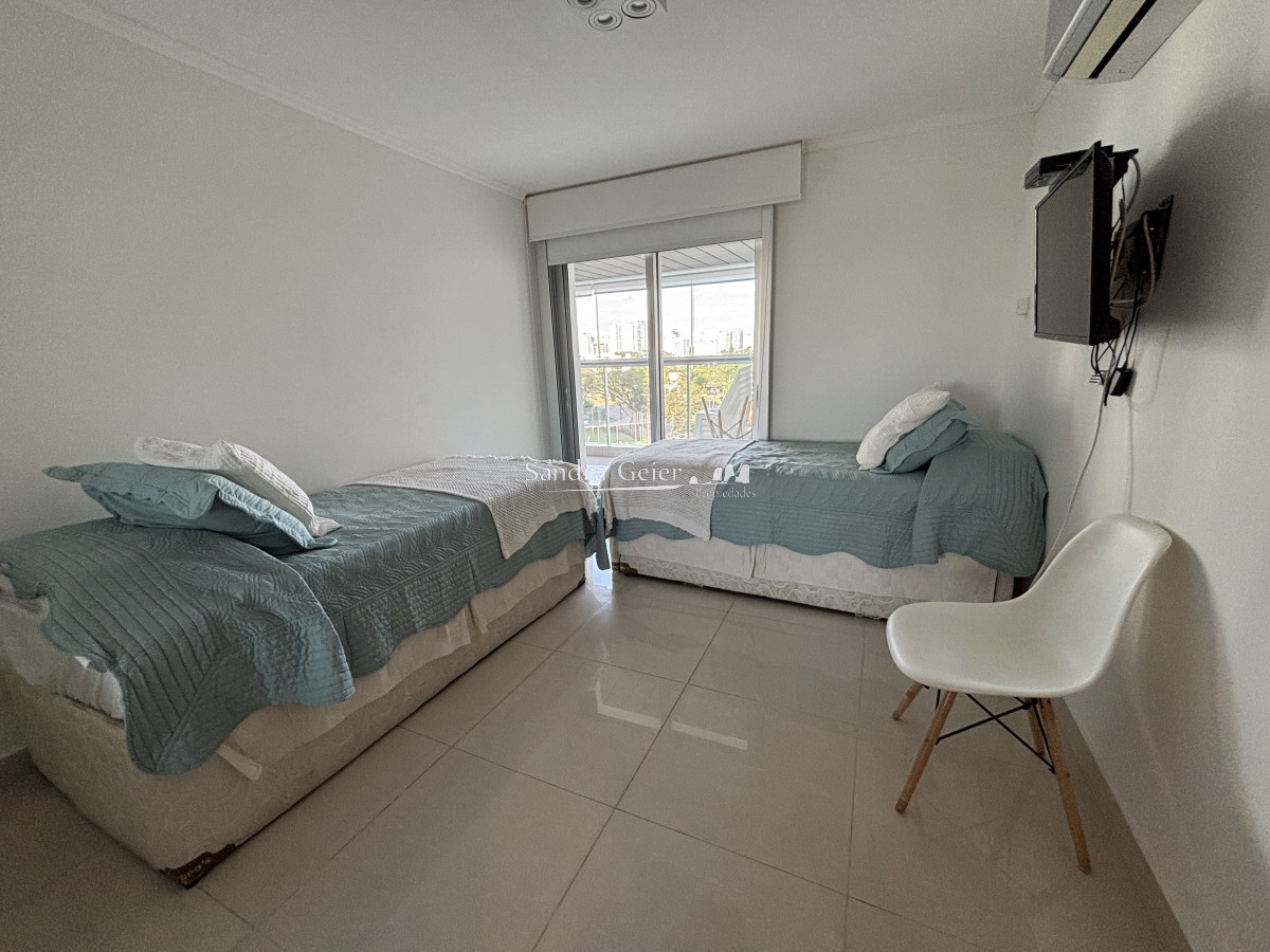 Apartamento ID.743 - VENTA MIAMI BOULEVARD TORRE 1 MANSA VENTA 