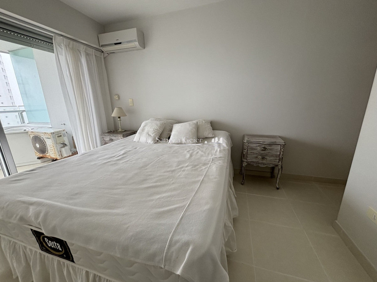 Apartamento ID.2582 - SEASONS TOWER VENTA  MANSA PEGADO A ENJOY CONRAD HOTEL