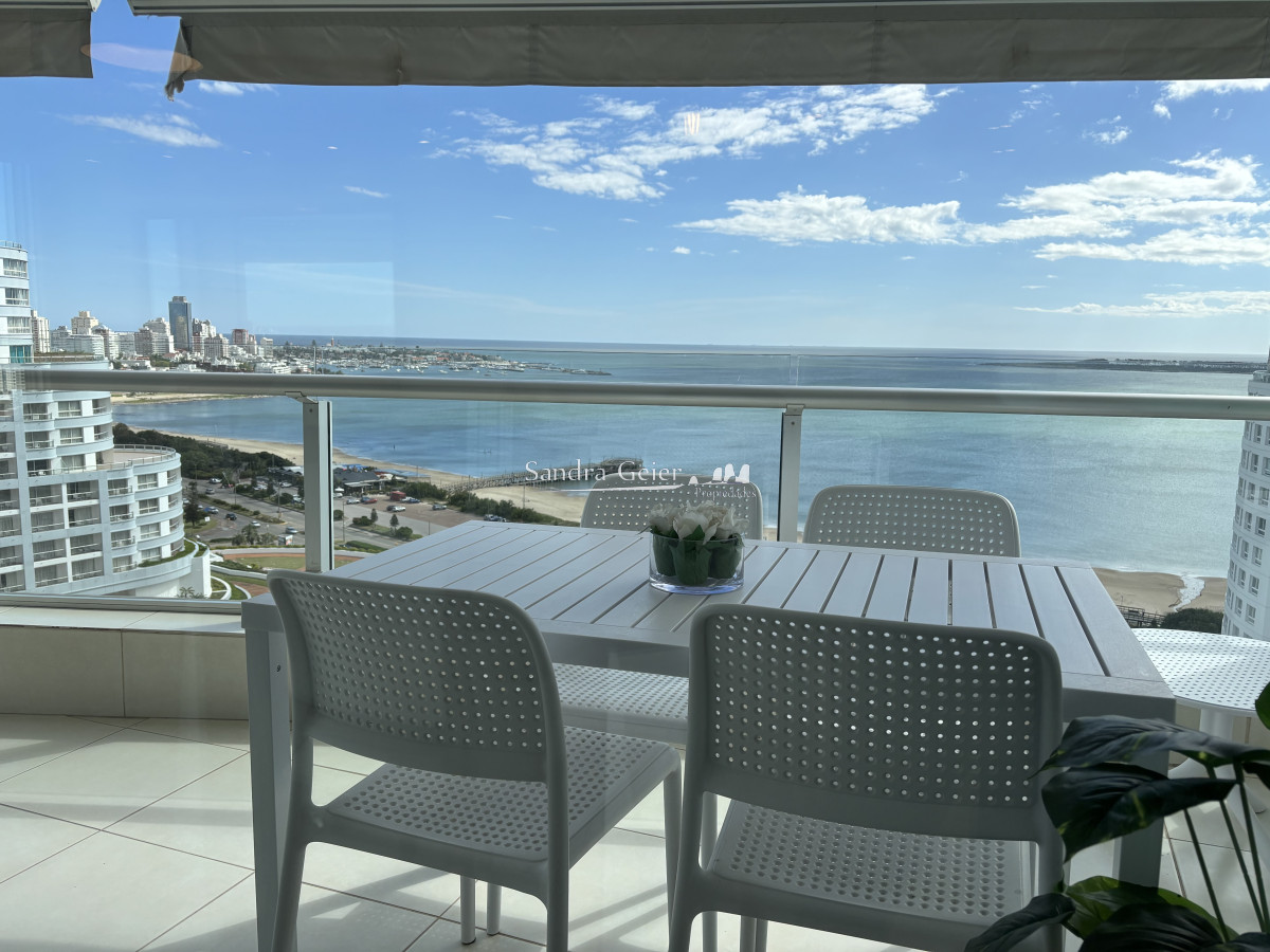 Apartamento ID.2258 - SEASONS TOWER VENTA  EN EXCLUSIVIDAD PISO ALTO MANSA ESQUINERO AL PUERTO