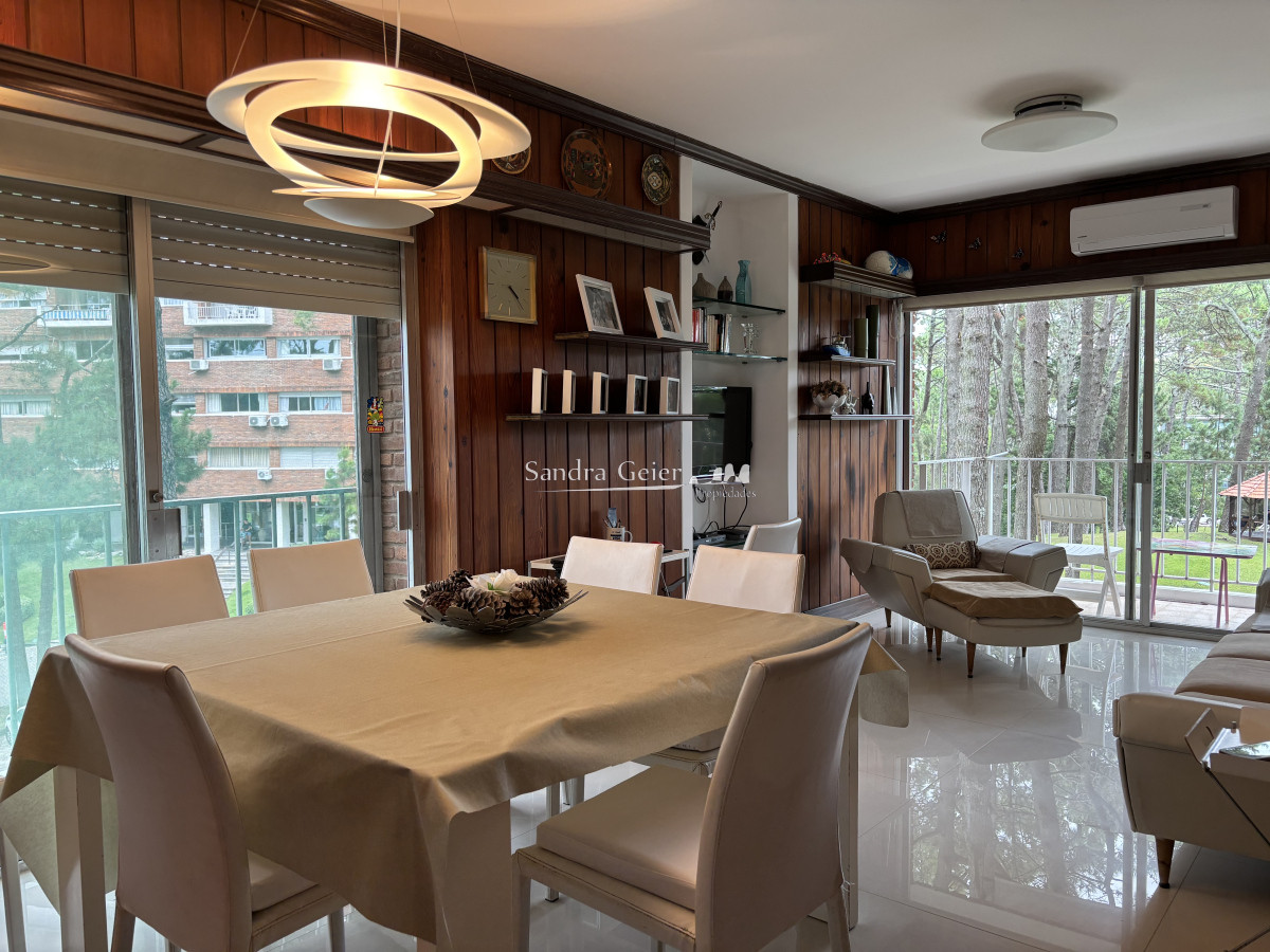 Apartamento ID.2842 -  VENTA ARCOBALENO EDIFICIO PANORAMICO RECICLADO Y RETASADO