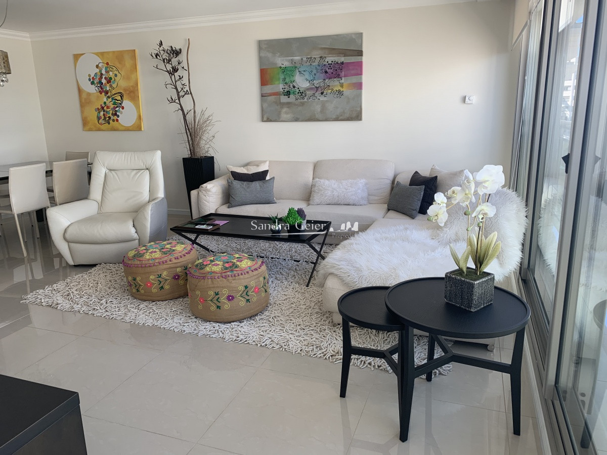 Apartamento ID.1726 - VENTA BRAVA IMPERIALE III inmaculado Piso alto