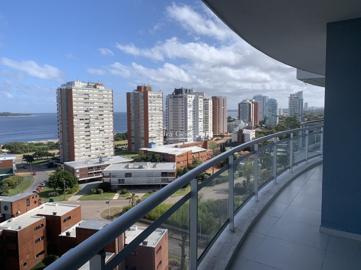 Apartamento ID.1728 -  VENTA MANSA PARADA 5 SUNRISE TOWER VENTA
