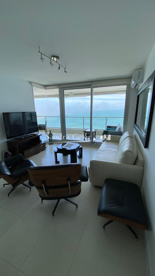 Apartamento ID.2583 - SEASONS TOWER VENTA Y ALQUILER PISO ALTO MANSA