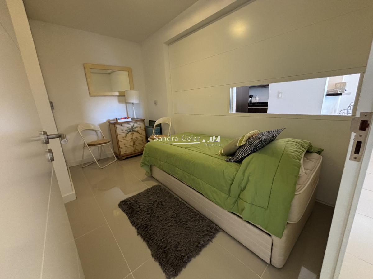 Apartamento ID.2869 - Venta Av. Chiverta Forest tower II