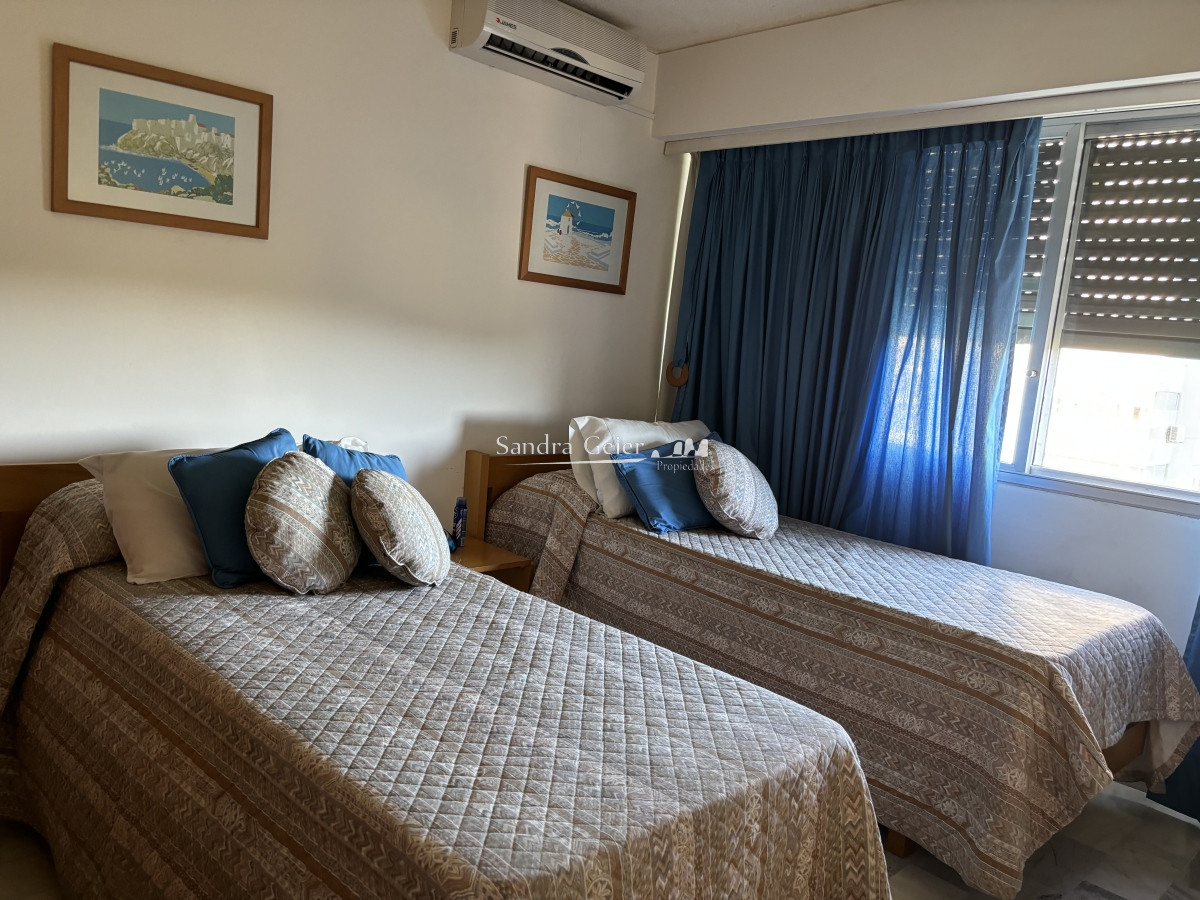 Apartamento ID.2421 - AV ROOSVELT BAJO SU VALOR VENTA EXCELENTE PRECIO