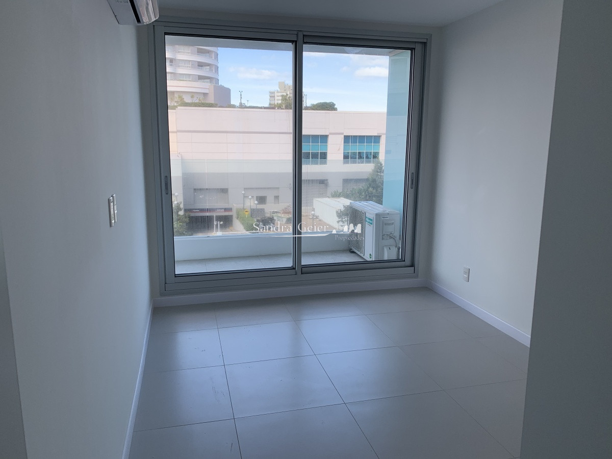 Apartamento ID.1943 - frente a Enjoy totalmente a estrenar venta y alquiler mansa