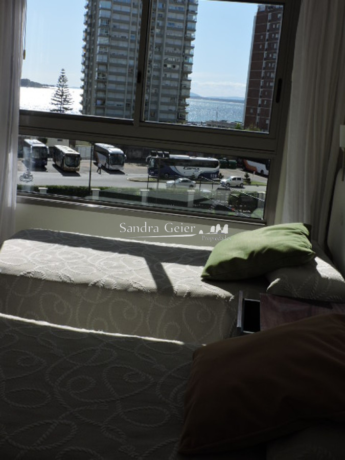 Apartamento ID.1253 - EXCELENTE VISTA FRENTE AL MAR PARADA 2 DE PLAYA BRAVA