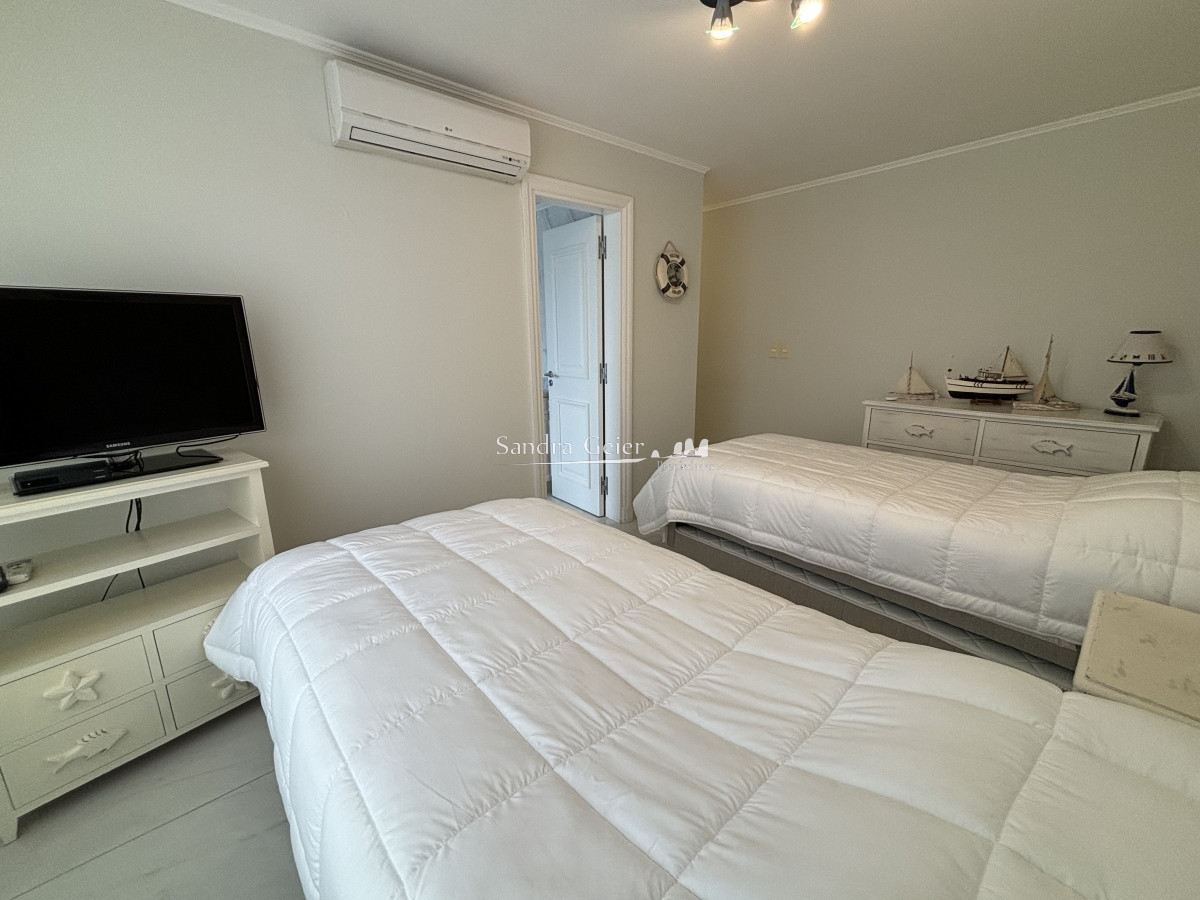 Apartamento ID.321 - MILLENIUM TOWER ESQUINERO EN ALQUILER