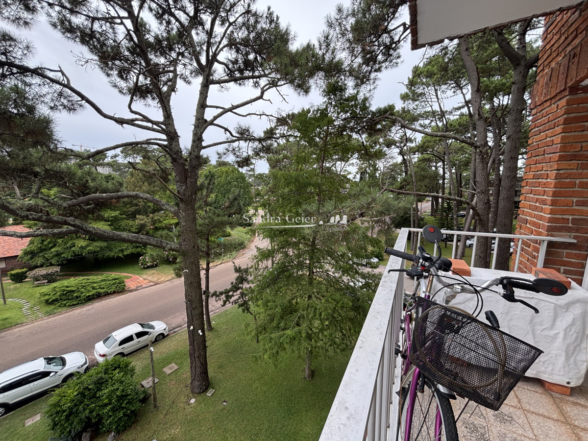 Apartamento ID.2842 -  VENTA ARCOBALENO EDIFICIO PANORAMICO RECICLADO Y RETASADO