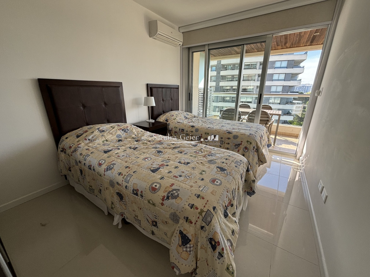 Apartamento ID.2431 - VENTA BRAVA PARADA 6 GARAGE DOBLE DOS DORMITORIOS