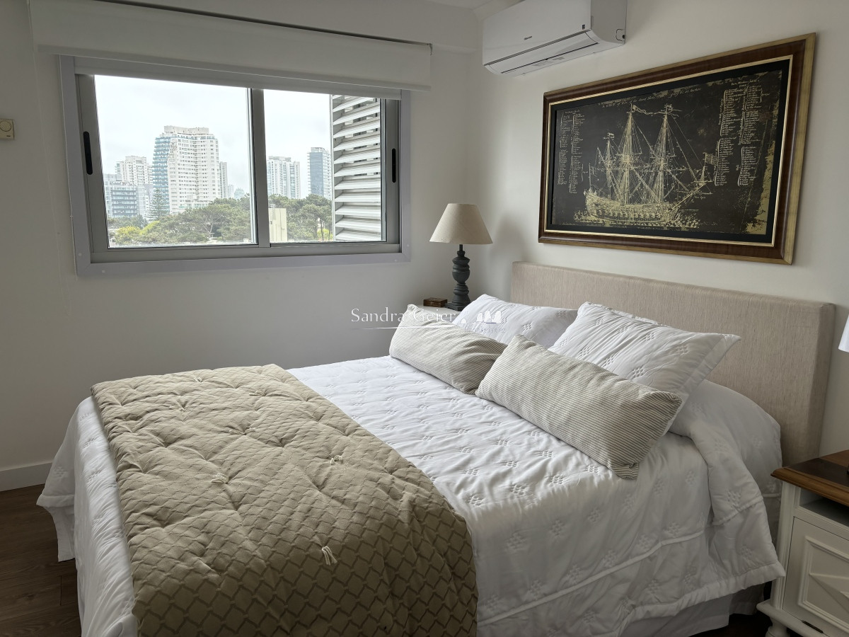 Apartamento ID.197 - AV. CHIVERTA. MUY LINDA PLANTA BRAVA VENTA ORIENTACION SOLAR