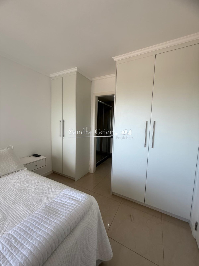 Apartamento ID.2983 - Venta mansa piso alto atrás Enjoy