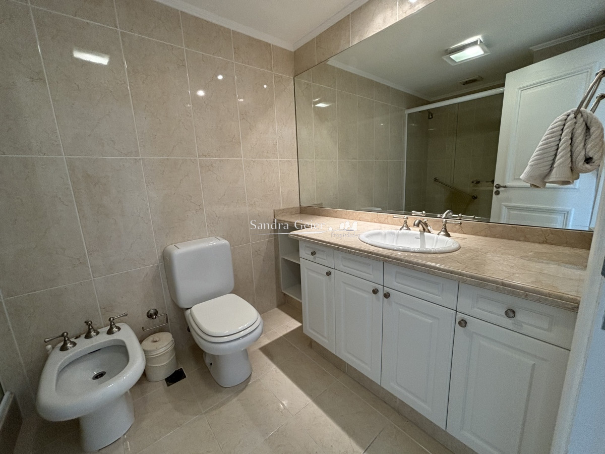 Apartamento ID.2653 - LE JARDIN MANSA VENTA MANSA FRENTE AL MAR