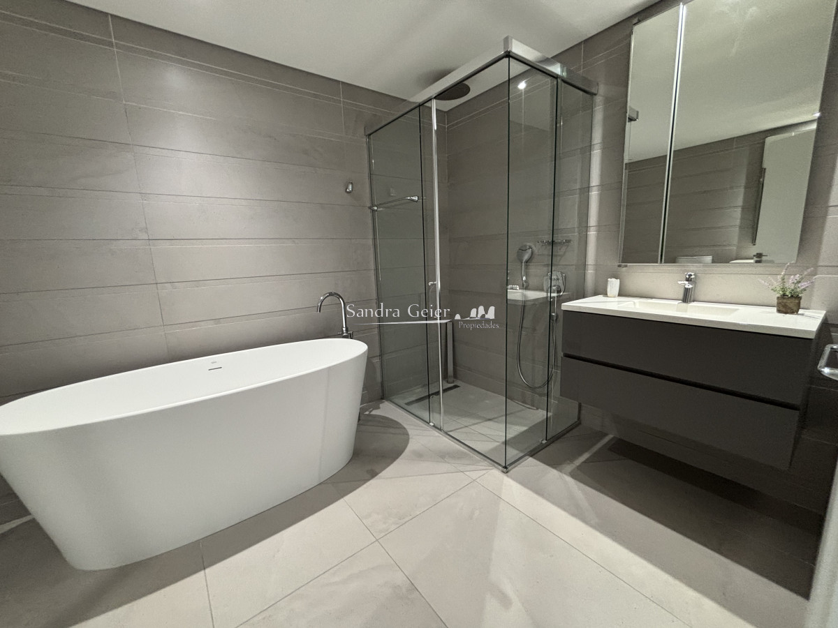 Apartamento ID.1596 - Le Parc III Brava Primera linea brava venta y alquiler