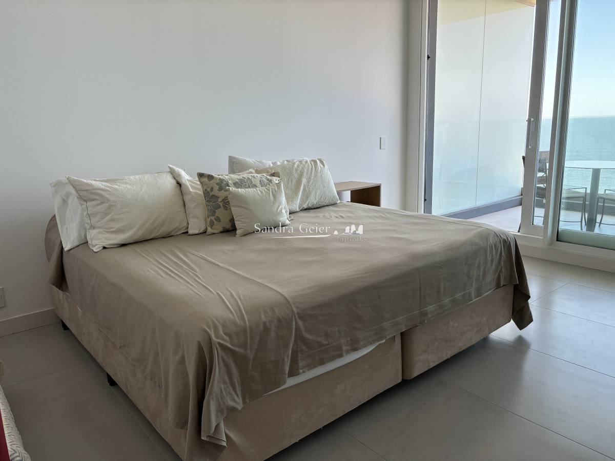 Apartamento ID.2760 - VENTA PISO ALTO TORRE LE PARC III BRAVA PRIMERA LINEA FRENTE AL MAR 