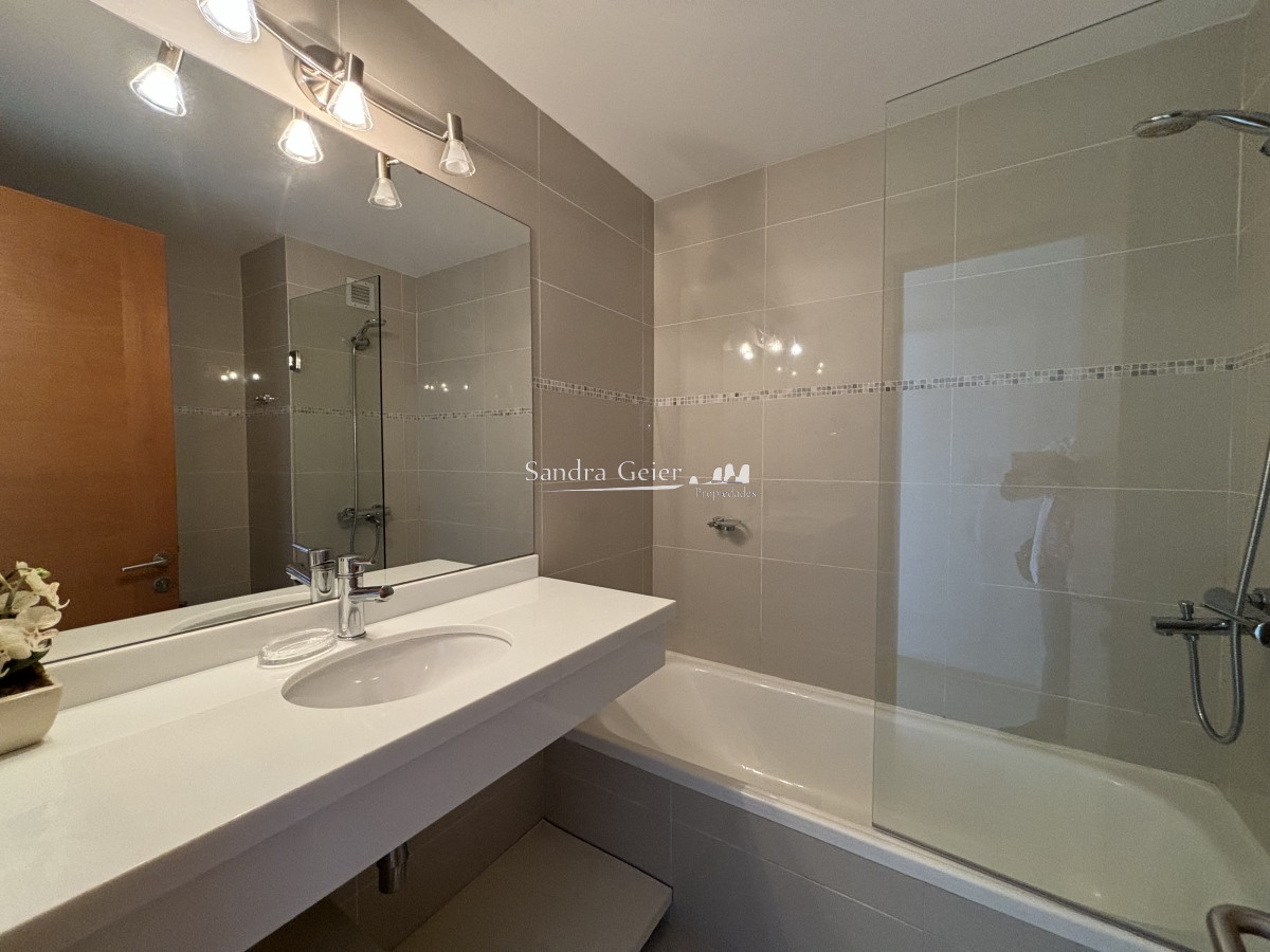 Apartamento ID.2701 - Apartamento en Punta del Este, Mansa