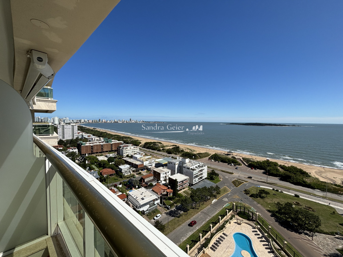 Apartamento ID.2777 - VENTA  MANSA LE JARDIN MANSA PRIMERA FILA UNIFICADO CENTRAL