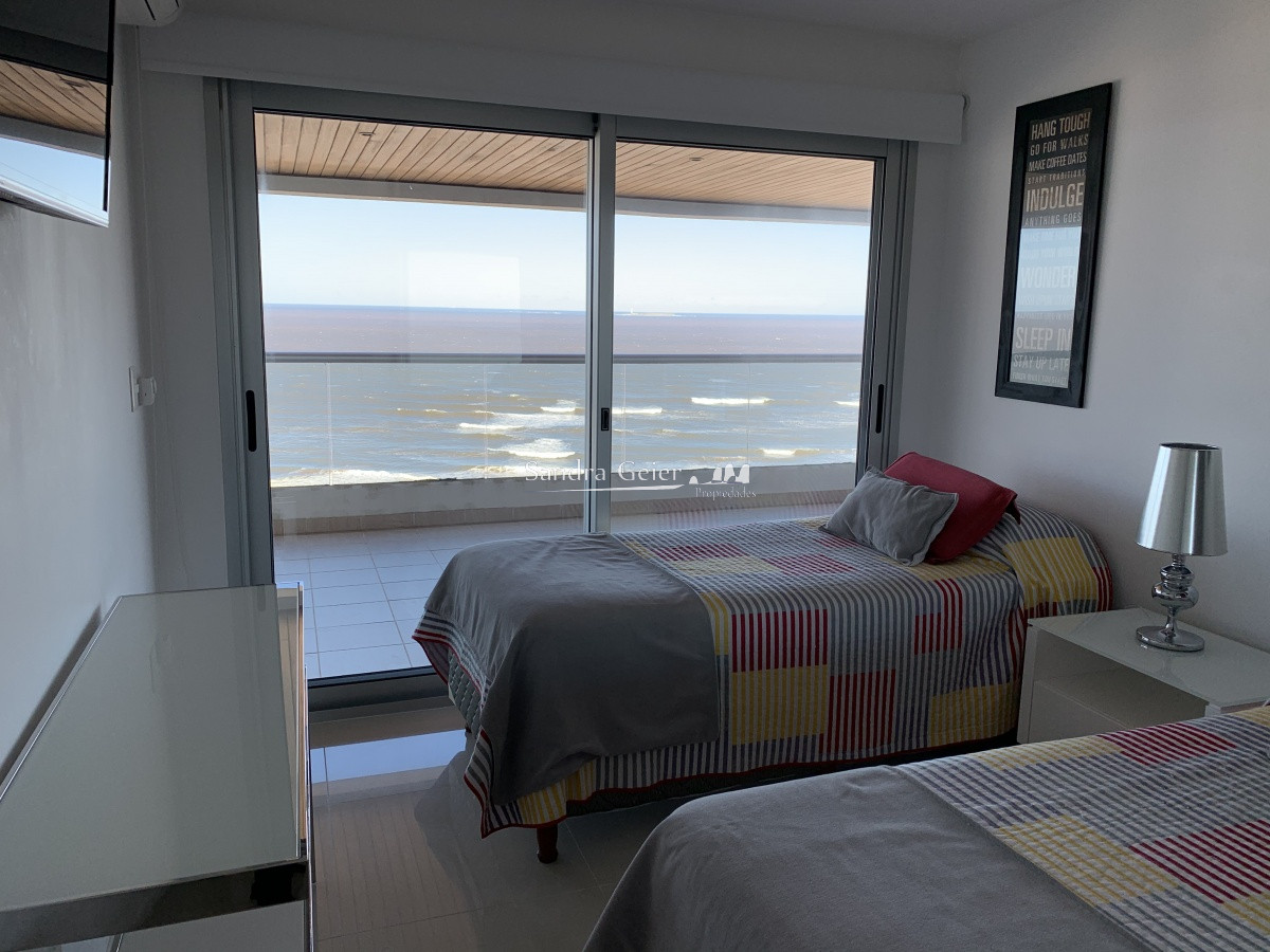 Apartamento ID.681 -  BRAVA - ICON BRAVA TOWERS. PLANTA ESPECIAL EN PISO ALTO