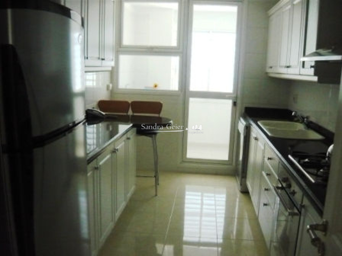 Apartamento ID.175 - LE JARDIN ESQUINERO TRES SUITES