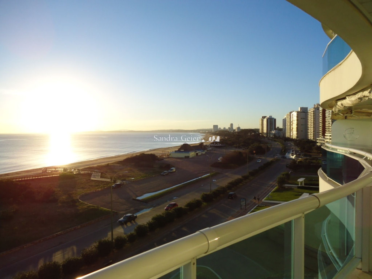 Apartamento ID.321 - MILLENIUM TOWER ESQUINERO EN ALQUILER