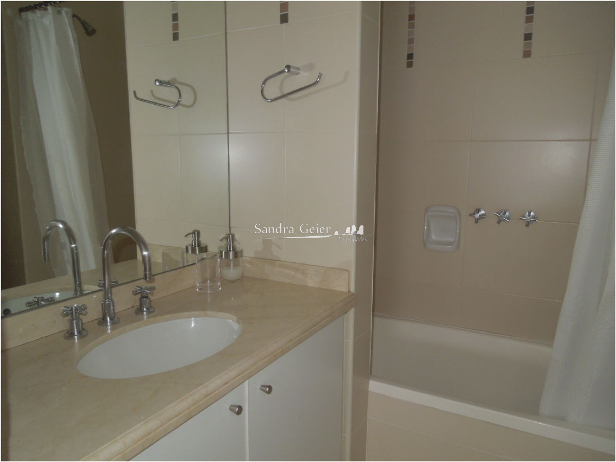 Apartamento ID.937 - AV. CHIVERTA DIVINO !!!!!!