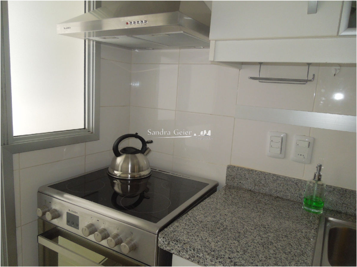 Apartamento ID.937 - AV. CHIVERTA DIVINO !!!!!!