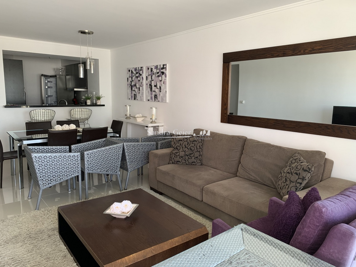 Apartamento ID.835 - AV. CHIVERTA EDIFICIO NUEVO CON SERVICIOS