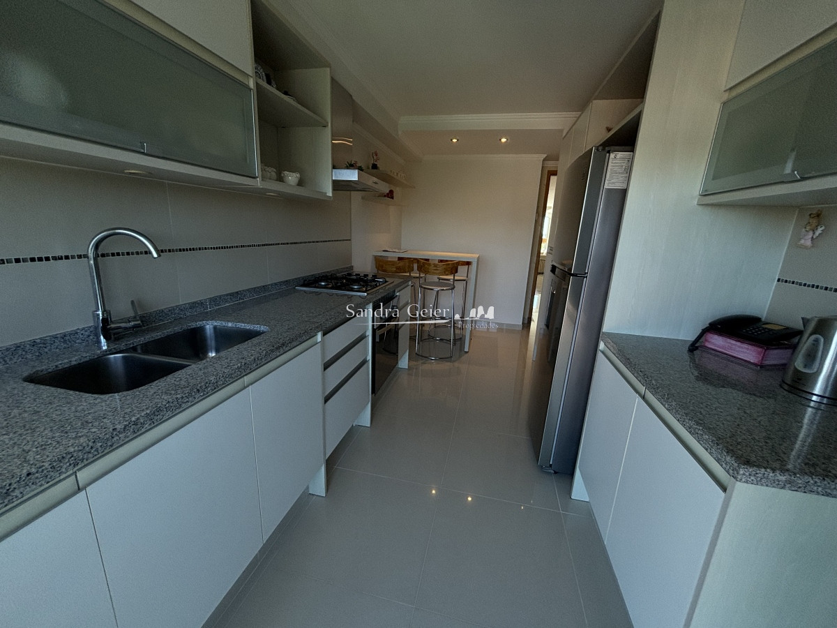 Apartamento ID.2045 - Sunrise Tower mansa parada 5 venta