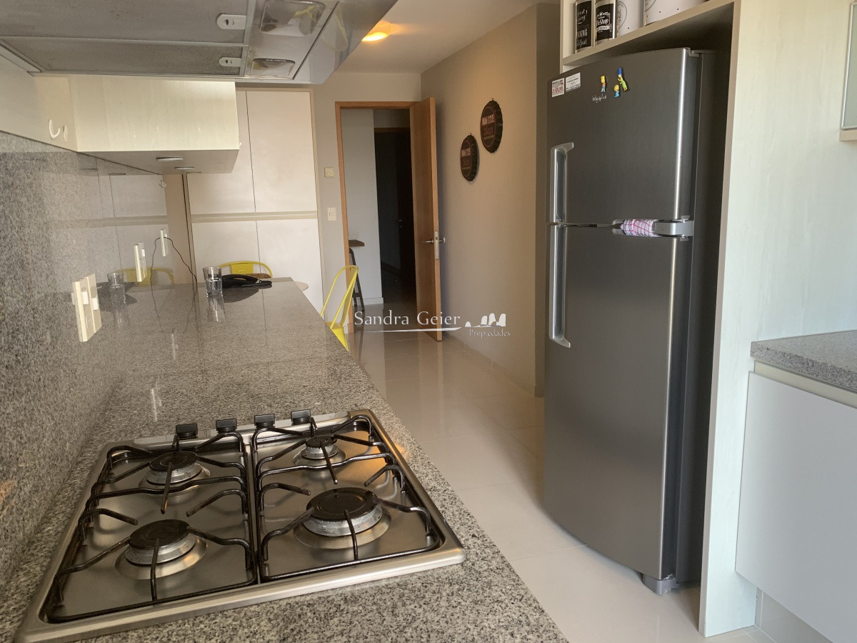 Apartamento ID.1728 -  VENTA MANSA PARADA 5 SUNRISE TOWER VENTA