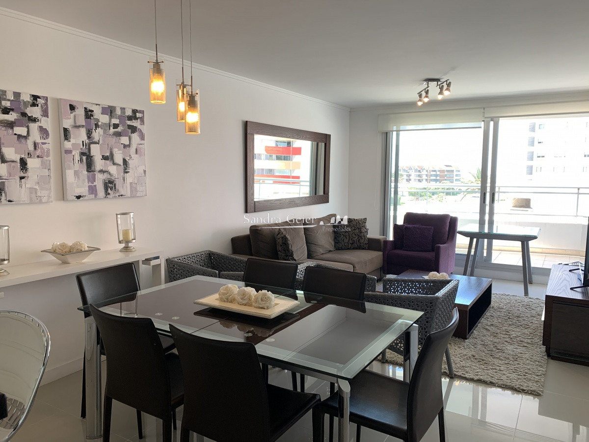 Apartamento ID.835 - AV. CHIVERTA EDIFICIO NUEVO CON SERVICIOS