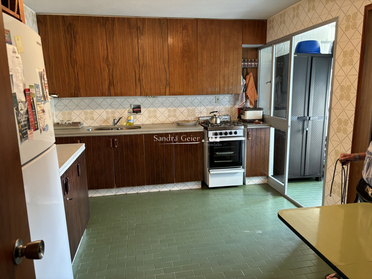 Apartamento ID.2421 - AV ROOSVELT BAJO SU VALOR VENTA EXCELENTE PRECIO