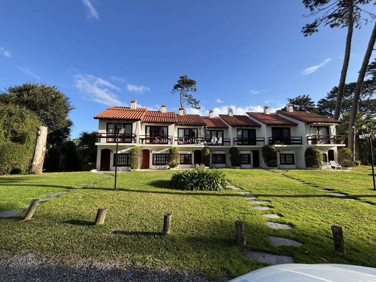 Apartamento ID.609 - Av Pedragosa Sierra 