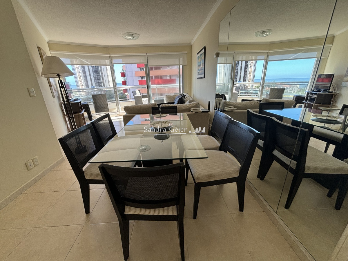 Apartamento ID.11 - AV. CHIVERTA  VENTA DOS DORMITORIOS CON SERVICIOS,  VISTA LA MAR 