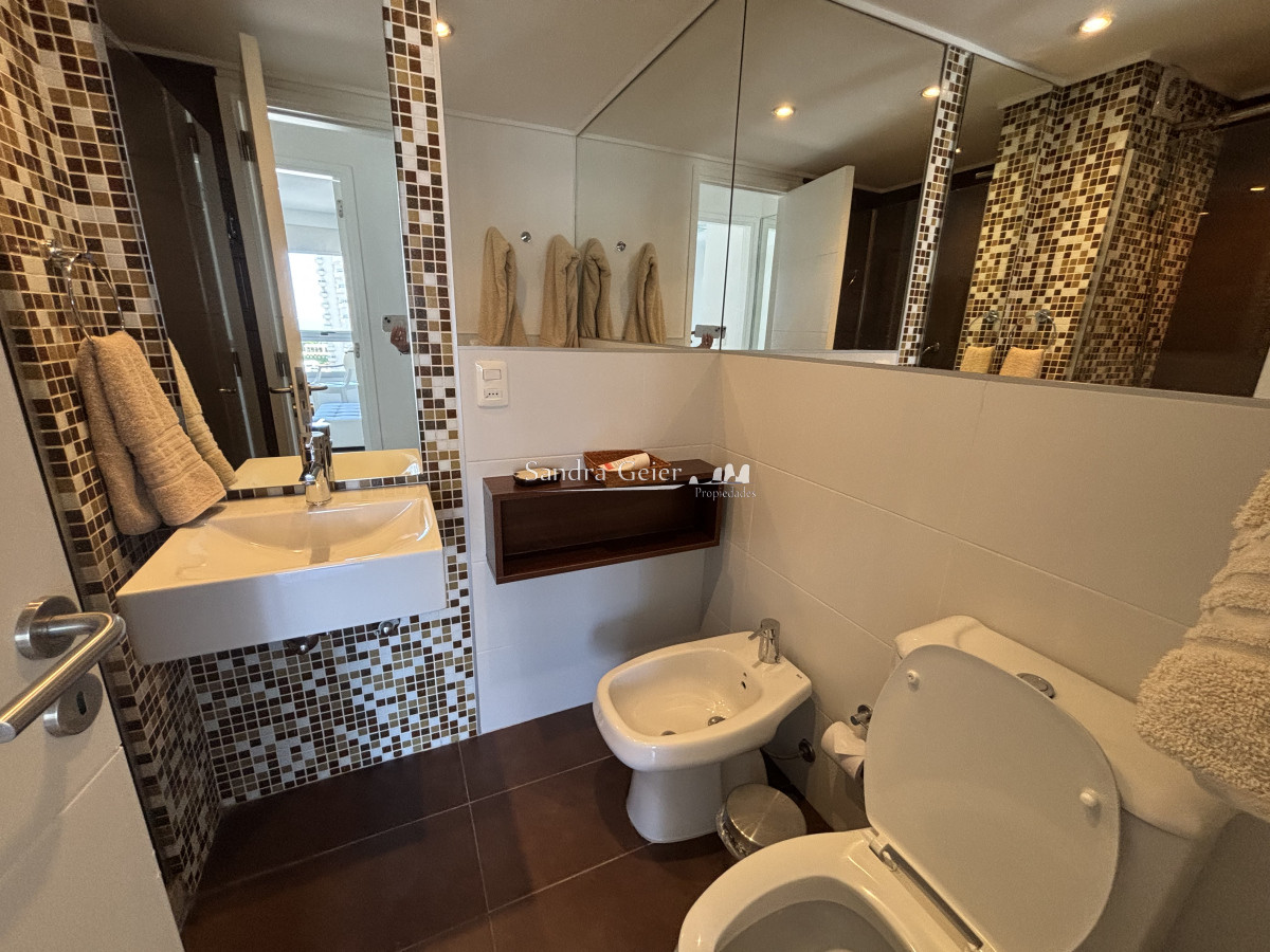 Apartamento ID.2869 - Venta Av. Chiverta Forest tower II