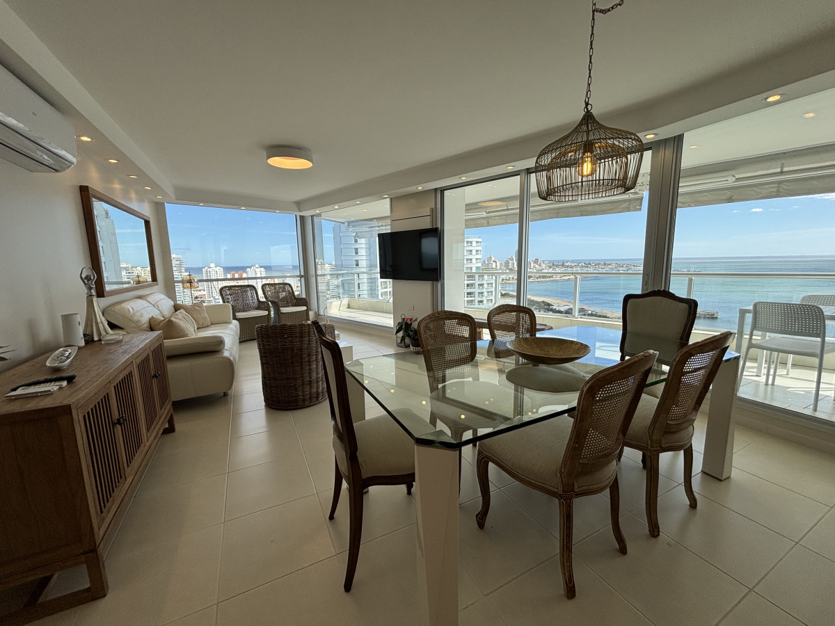 APARTAMENTO PISO ALTO EN PLAYA MANSA