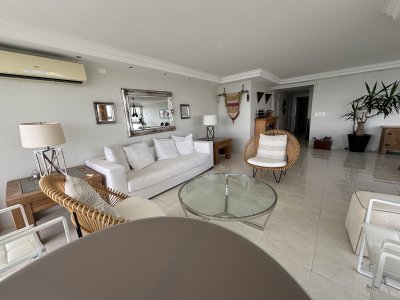 Apartamento ID.2881 - VENTA MILLENIUM TOWER ESQUINERO MANSA