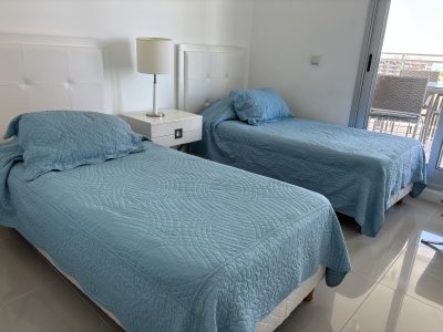 Apartamento ID.2869 - Venta Av. Chiverta Forest tower II