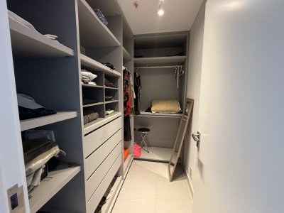 Apartamento ID.2760 - VENTA PISO ALTO TORRE LE PARC III BRAVA PRIMERA LINEA FRENTE AL MAR 