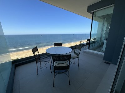 Apartamento ID.2760 - VENTA PISO ALTO TORRE LE PARC III BRAVA PRIMERA LINEA FRENTE AL MAR 