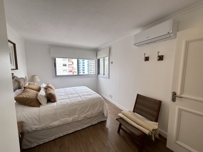 Apartamento ID.197 - AV. CHIVERTA. MUY LINDA PLANTA BRAVA VENTA ORIENTACION SOLAR