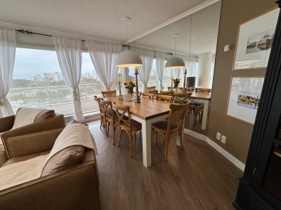 Apartamento ID.197 - AV. CHIVERTA. MUY LINDA PLANTA BRAVA VENTA ORIENTACION SOLAR