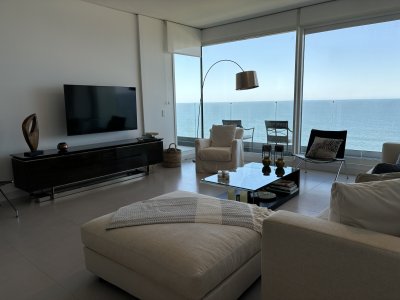 Apartamento ID.2760 - VENTA PISO ALTO TORRE LE PARC III BRAVA PRIMERA LINEA FRENTE AL MAR 