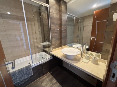 Apartamento ID.830 -  VENTA MIAMI BOULEVARD  TORRE I PISO ALTO AL FRENTE