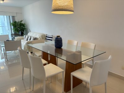 Apartamento ID.830 -  VENTA MIAMI BOULEVARD  TORRE I PISO ALTO AL FRENTE