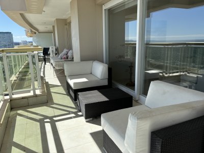 Apartamento ID.2777 - VENTA  MANSA LE JARDIN MANSA PRIMERA FILA UNIFICADO CENTRAL